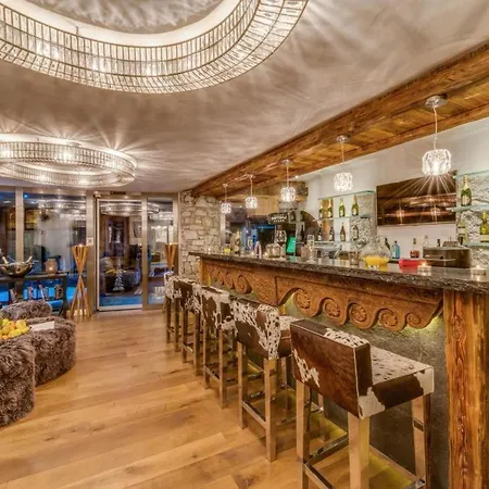 Chalet In The Heart Of The Of Chalet *